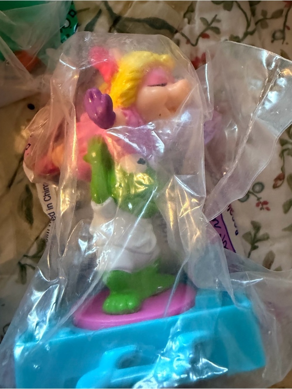 McDonald's Happy Meal Assorted Colorful Toy Lot - Picture 7 of 10